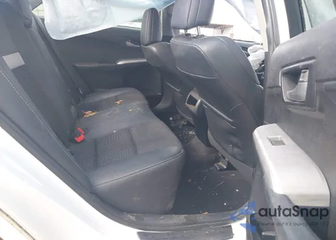 2012 Toyota Camry Se z USA, uszkodzony, nr VIN 4T1BF1FK1CU566571